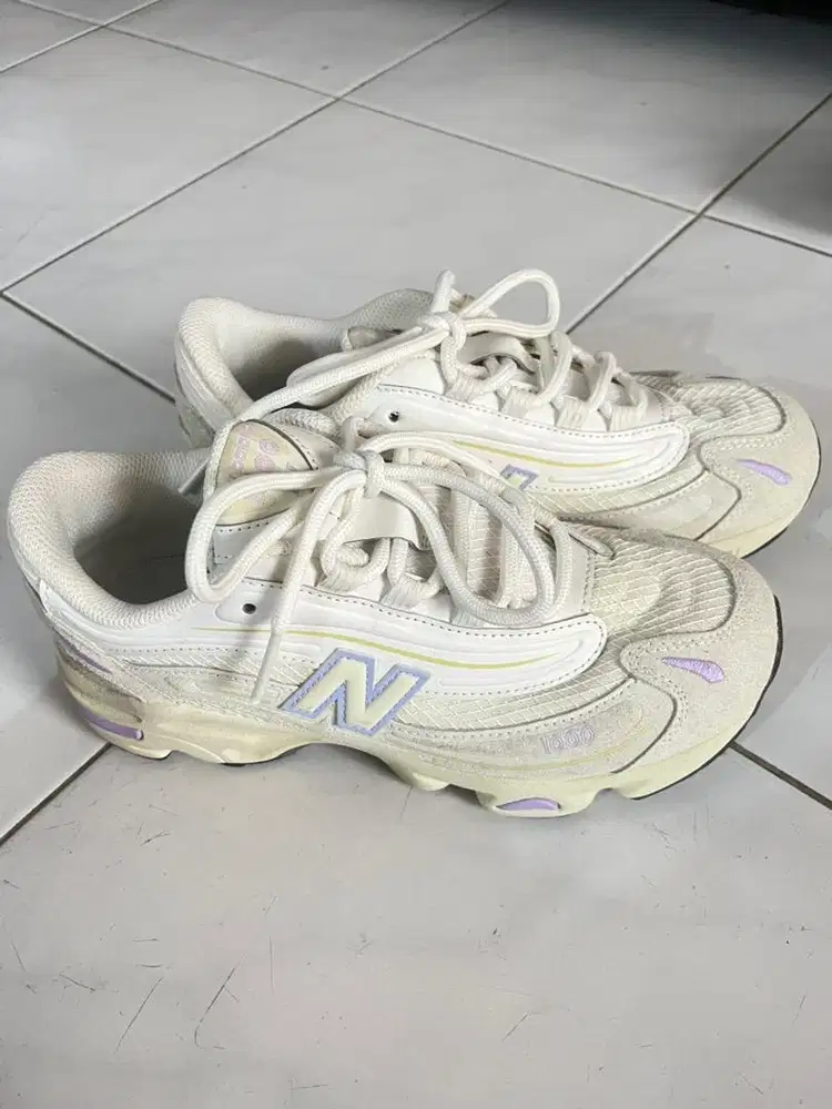 Prelove New Balance 1000 sea salt lilac Ori