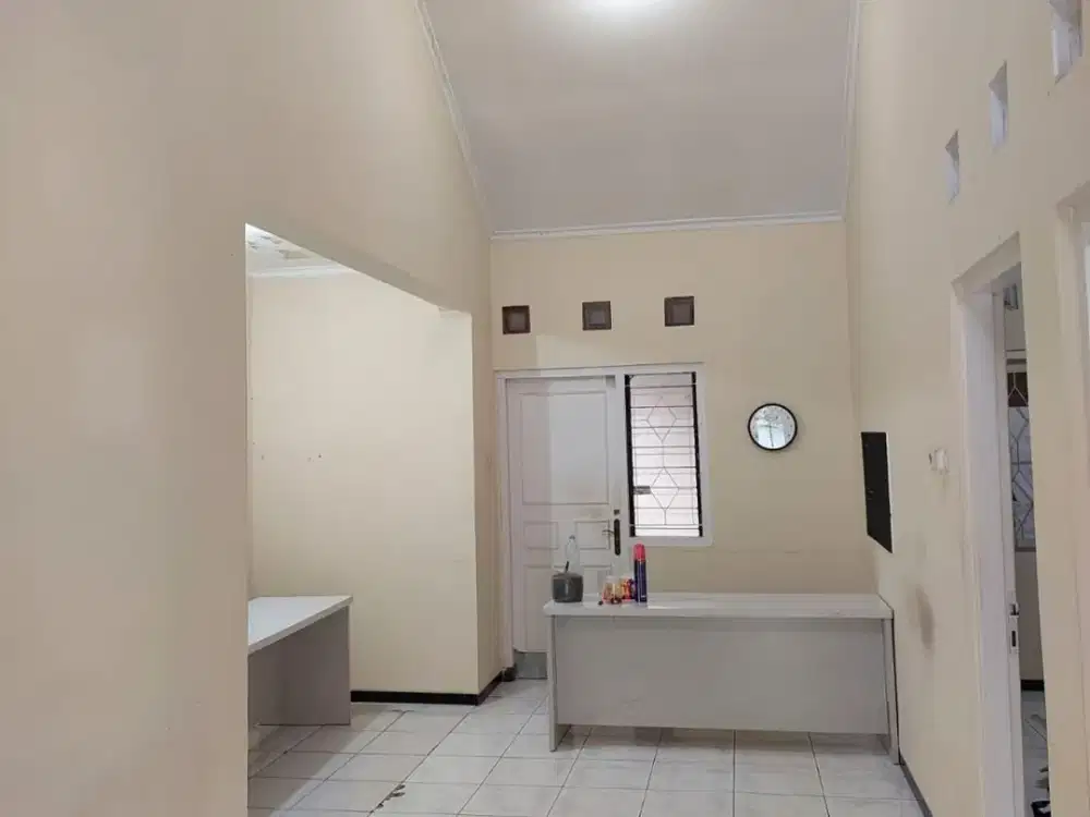Rumah di Semarang Indah