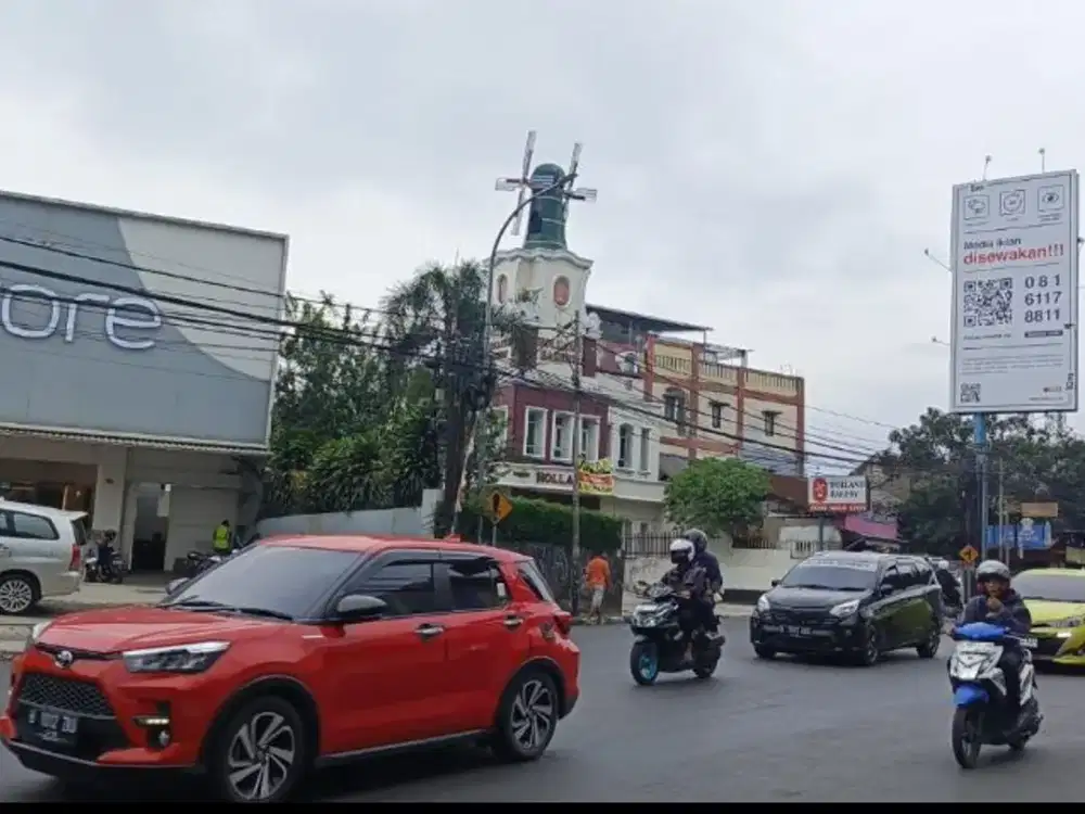 Dijual toko kue Holland Bakery Setiabudi seberang borma Plus ada rumah tinggal