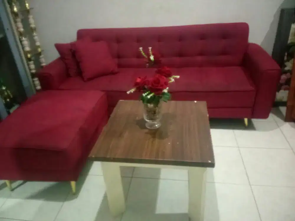 Ranjang tingkat / sofa / meja makan