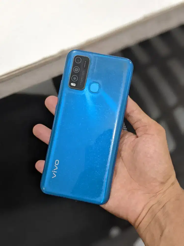 Vivo Y30i Ram 4/64GB Lengkap kotak cas bergaransi