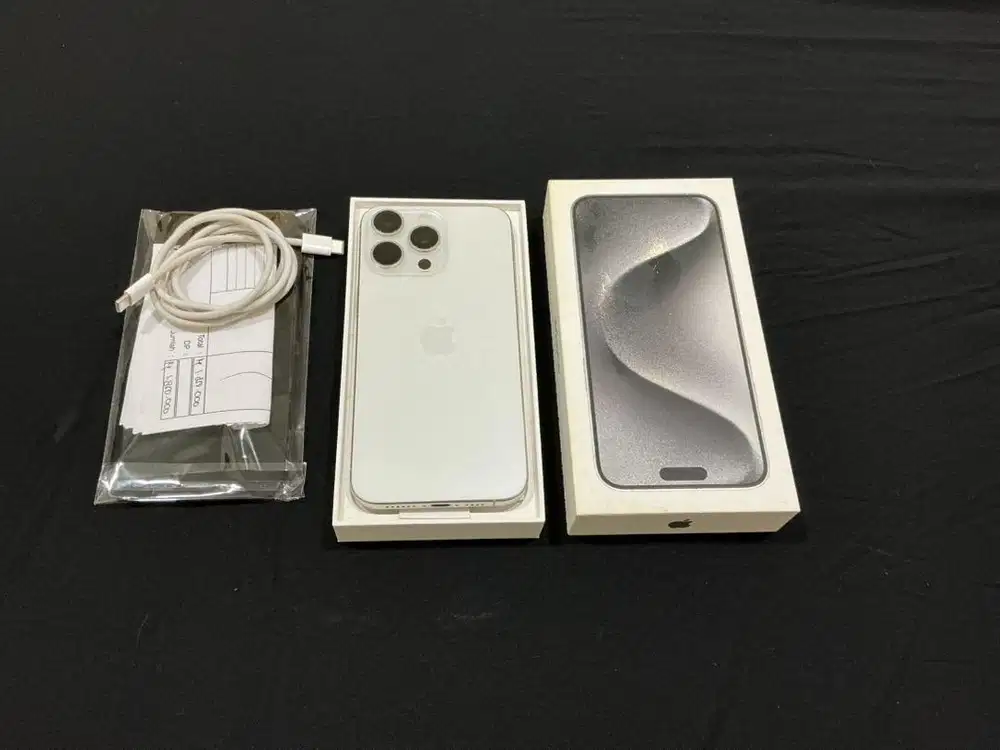 iphone 15 pro max 256gb white titanium