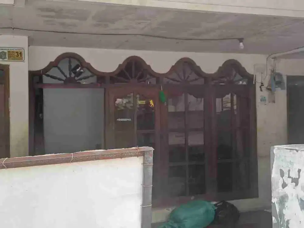 DI JUAL RUMAH 

KEL. : GUNDIH
KEC. : BUBUTAN
KAB  : SURABAYA