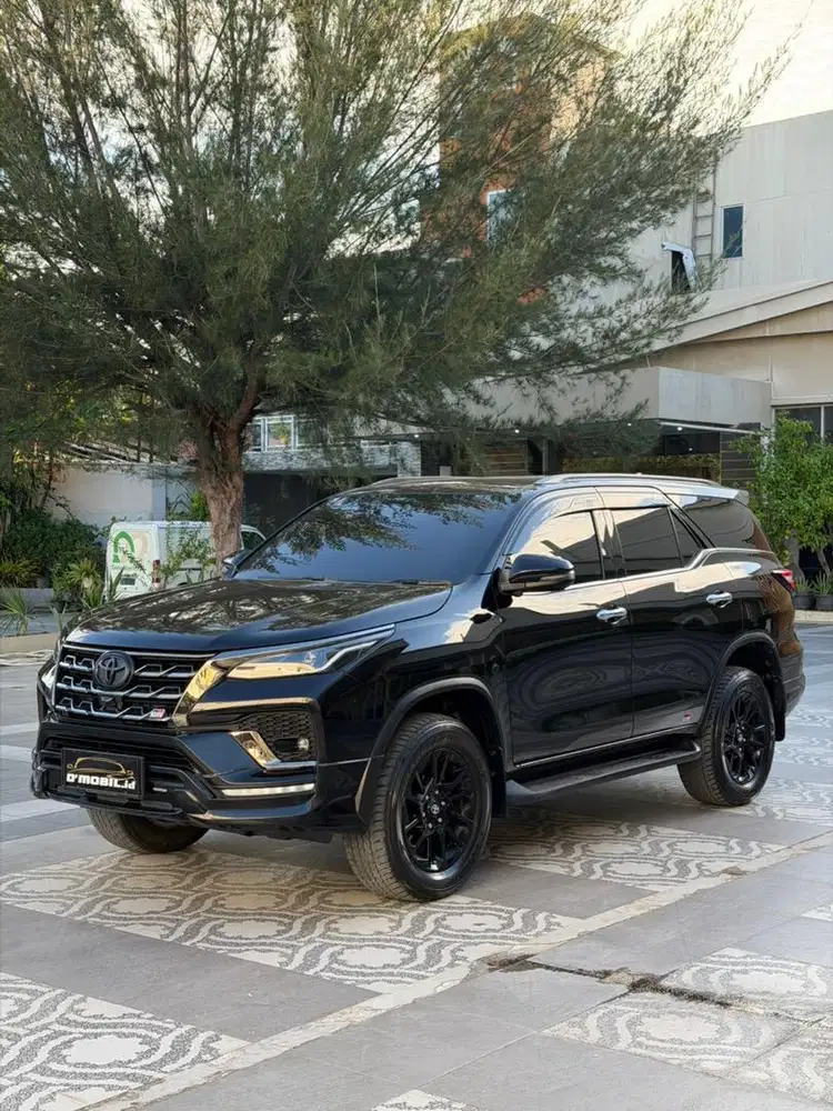 TOYOTA FORTUNER 2.8 GR SPORT 2022