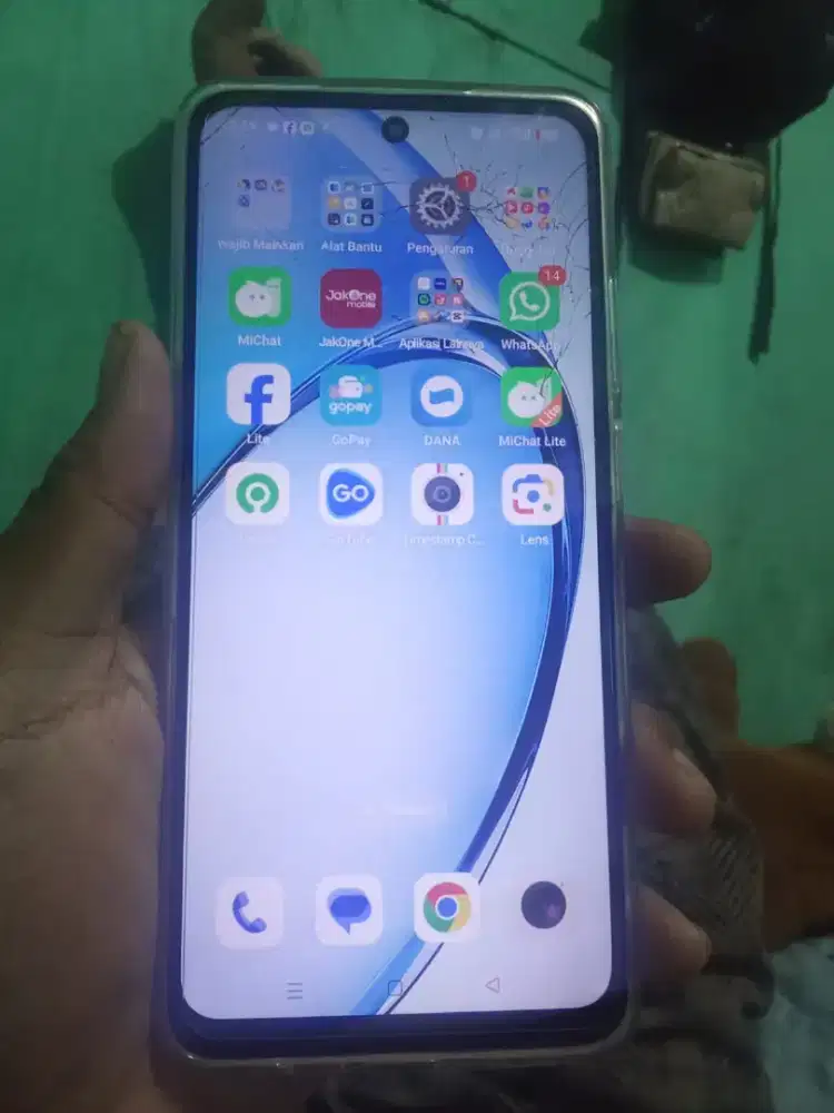 Oppo a60 8/256 minus dikit