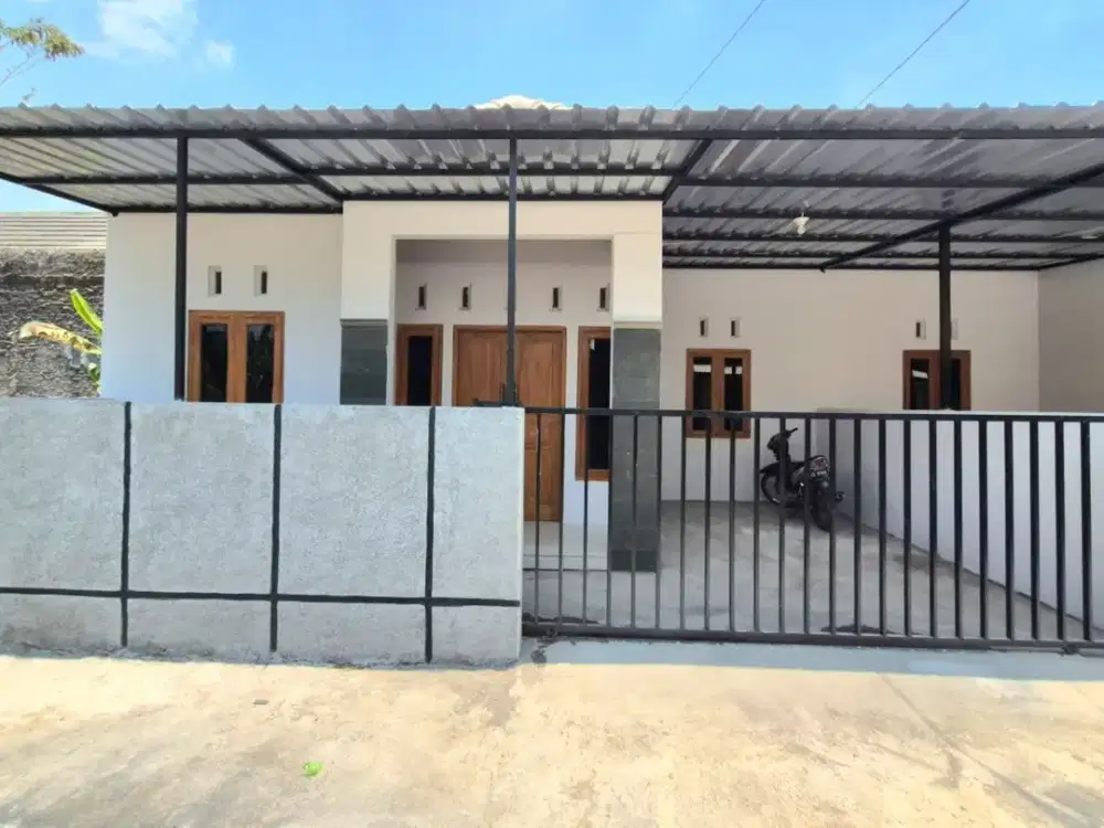 Rumah Baru Siap Huni Dekat Gerbang Toll Ngemplak