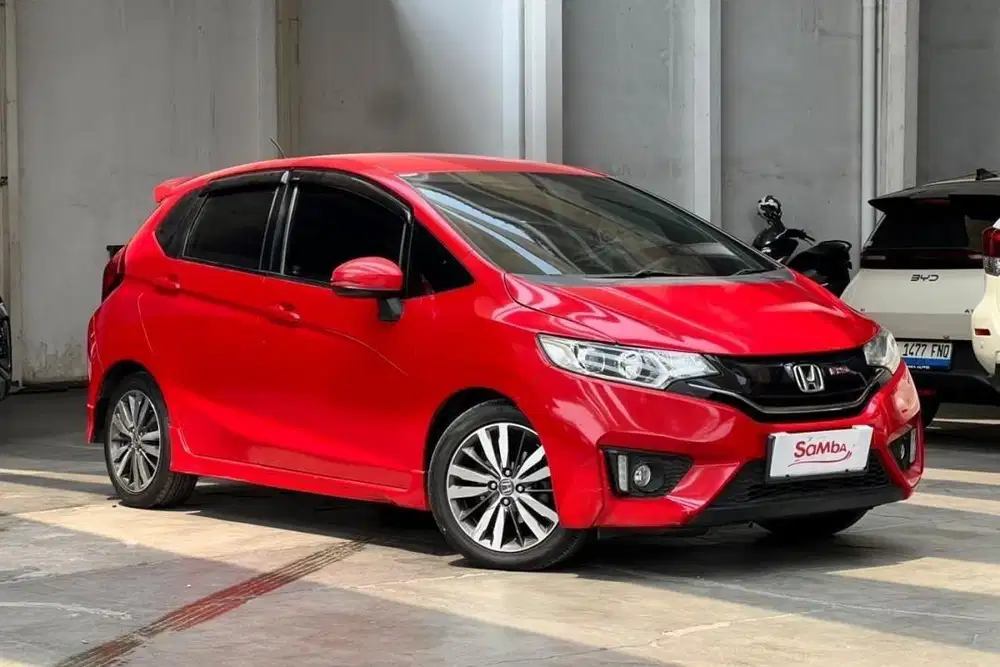 SUPER ISTIMEWA !! KM LOW 90RB !! HONDA JAZZ RS 1.5 CVT 2015
