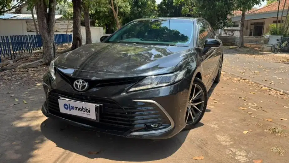 Toyota Camry 2.5 V Bensin-AT 2021