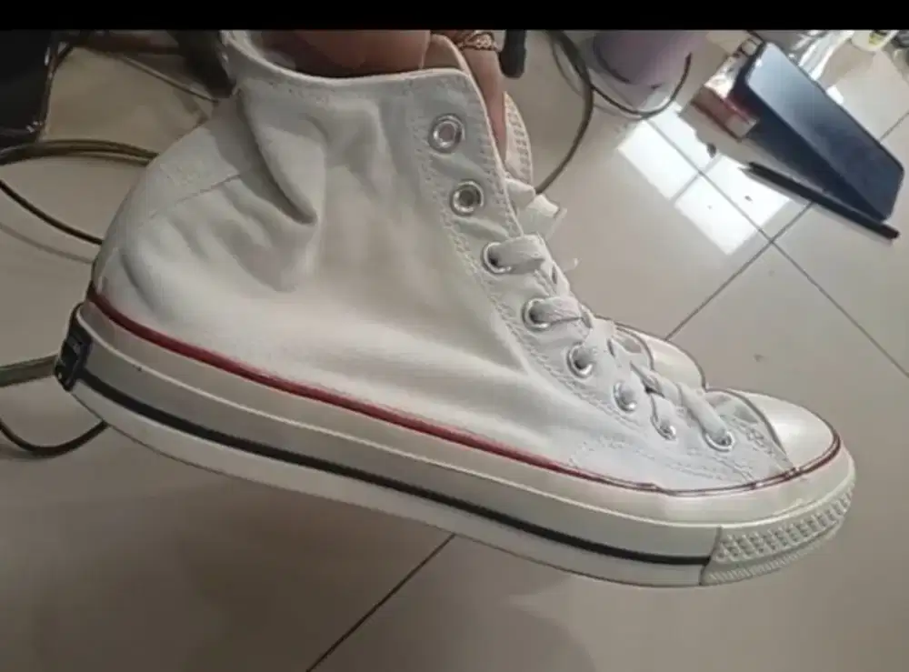 Sepatu Converse
