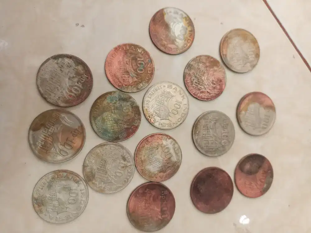 Uang koin Rp.100 Tahun edar 1973