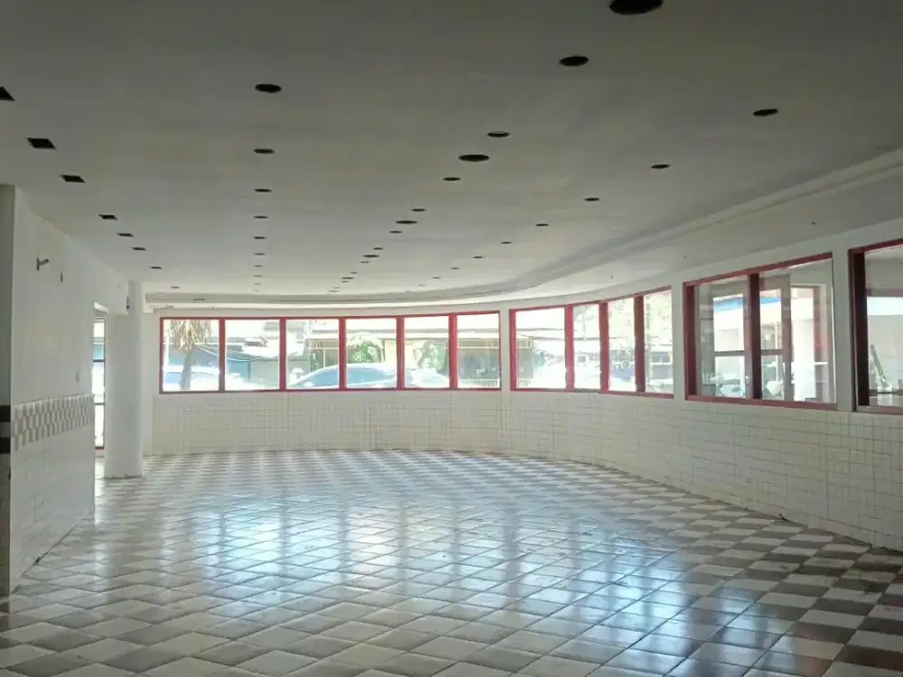 Disewakan Tempat Usaha Strategis Area Manahan Solo