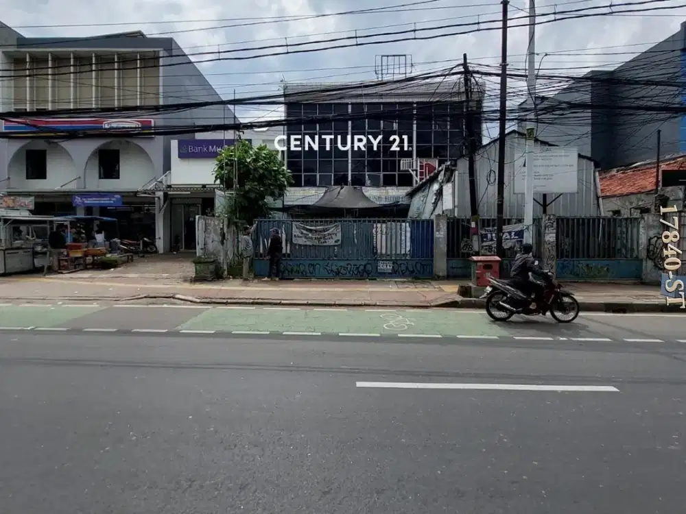 Hot Sale Dijual Gedung Dengan Lokasi Strategis Di Jakarta Timur