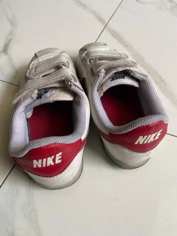 Nike cortezz insol 18 cm size 28 29