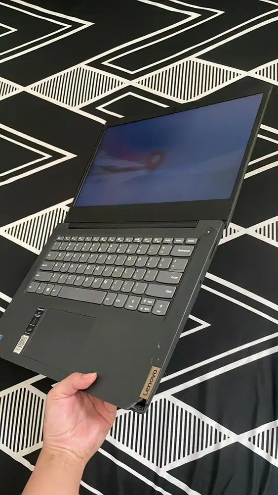 Lenovo Ideapad Slim3