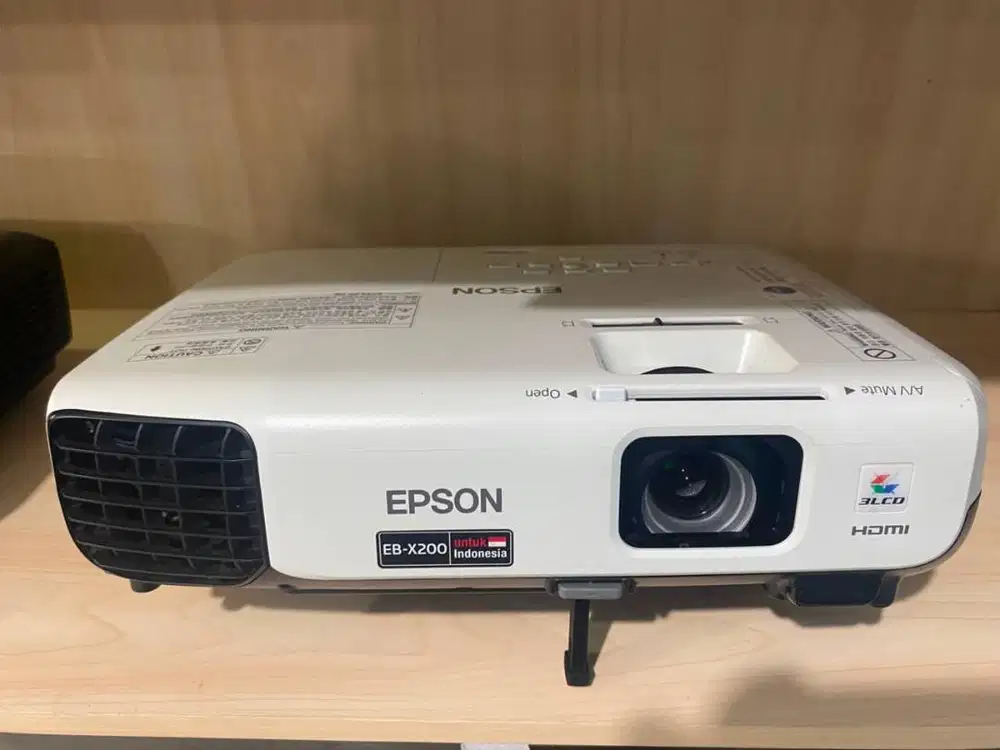 PROYEKTOR EPSON EB-X200 SECOND
