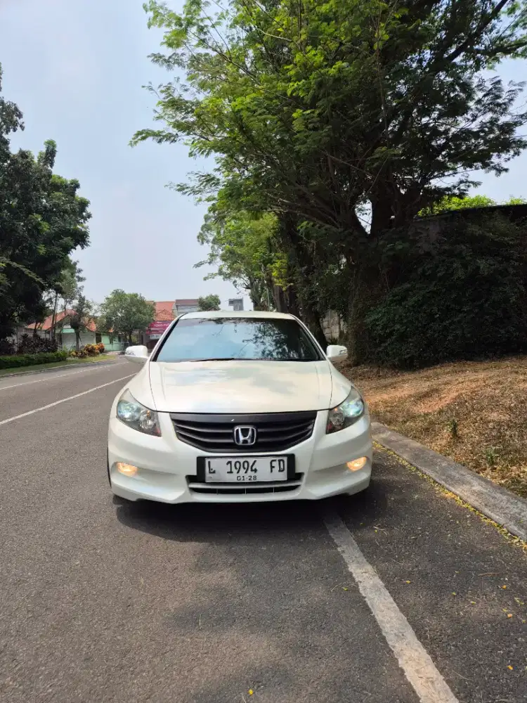 Honda Accord 2.4 VTIL AT 2012