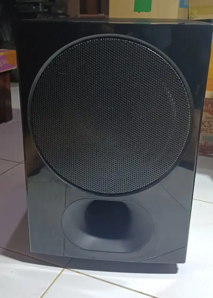 SPEAKER SUBWOOFER PASIF MERK LG 8