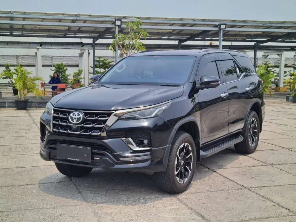 {Km 20rb} Fortuner GR Sport AT 2022