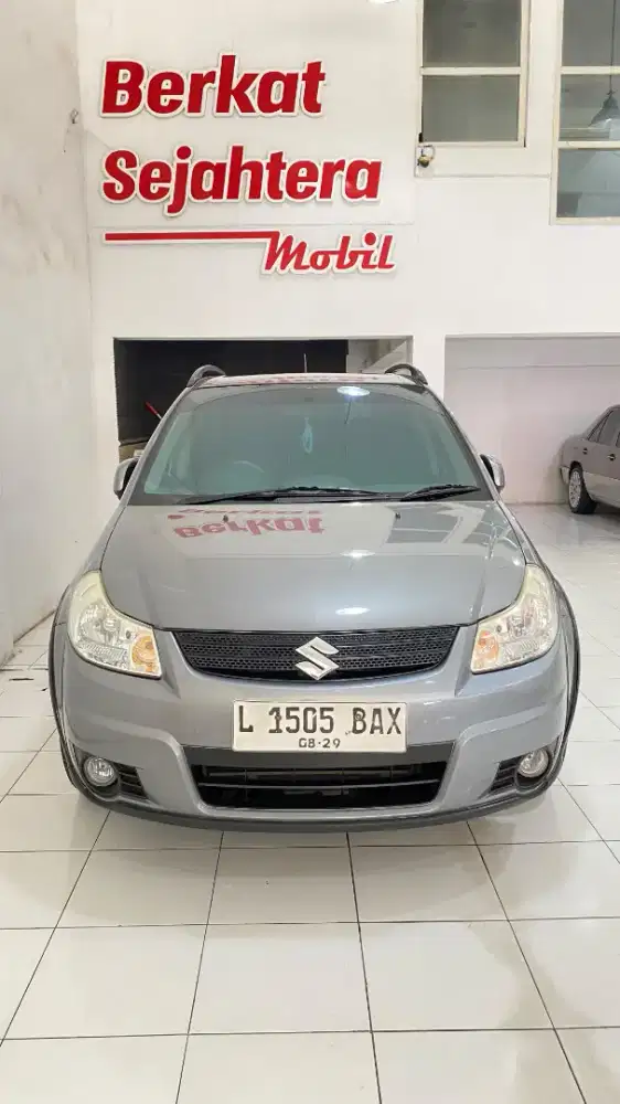 Low km 80rb Sx4 xover abuabu matic 1.5 AT 2009 surabaya pajak baru