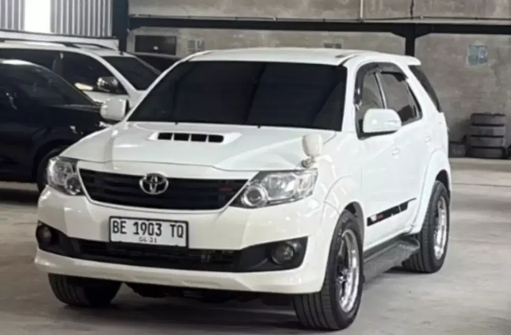 Fortuner g At 2011 jual santai