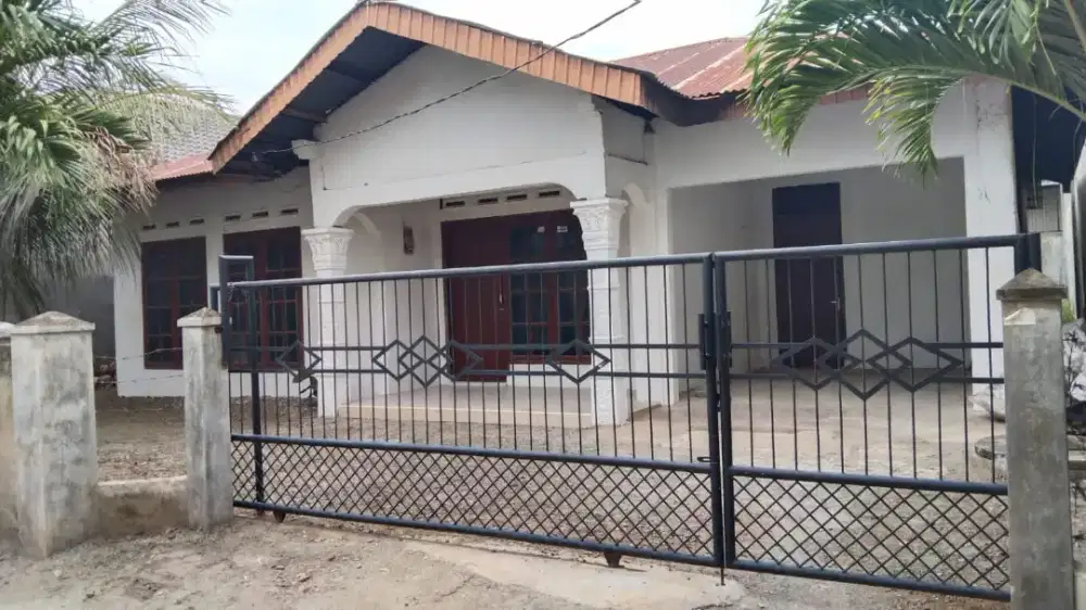 Disewakan Rumah 4KT, 2 KM Kotamadya Banda Aceh