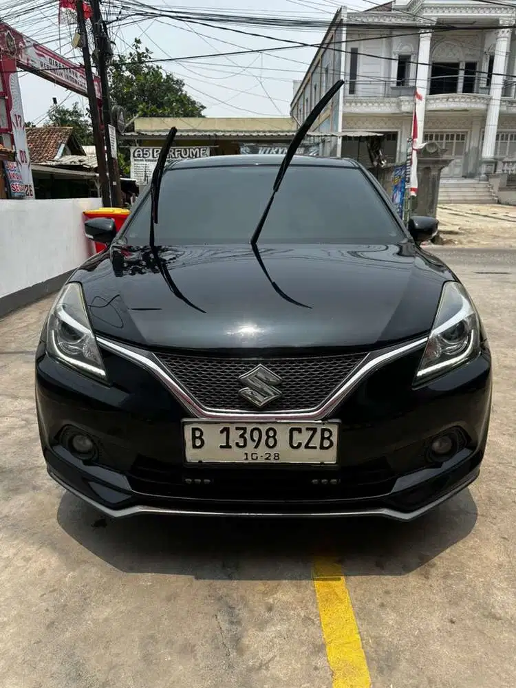 Suzuki Baleno 2018 Bensin