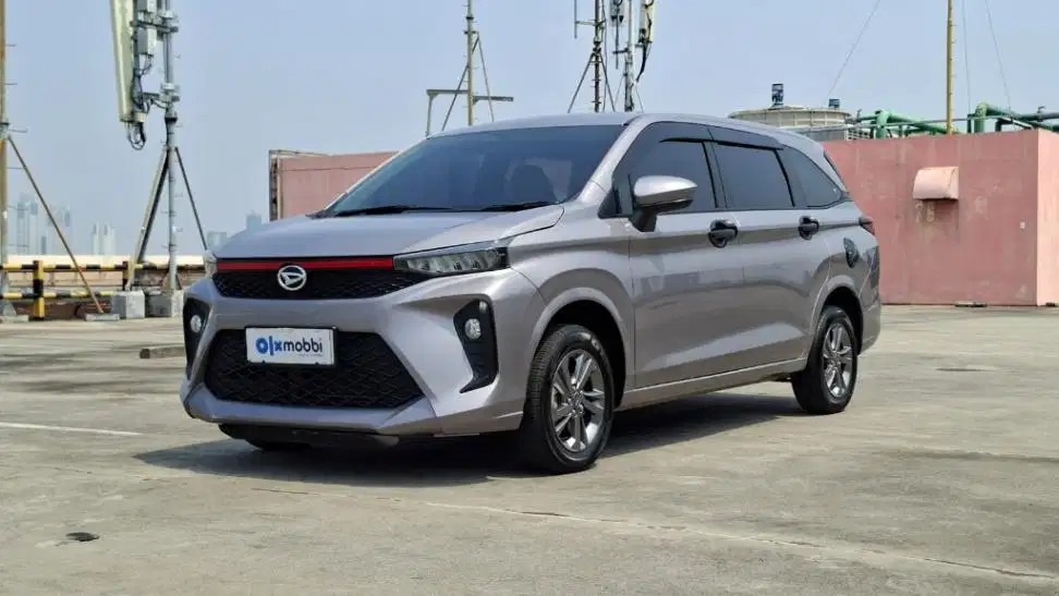 KM Rendah - Daihatsu Xenia 1.3 R Bensin-MT 2023