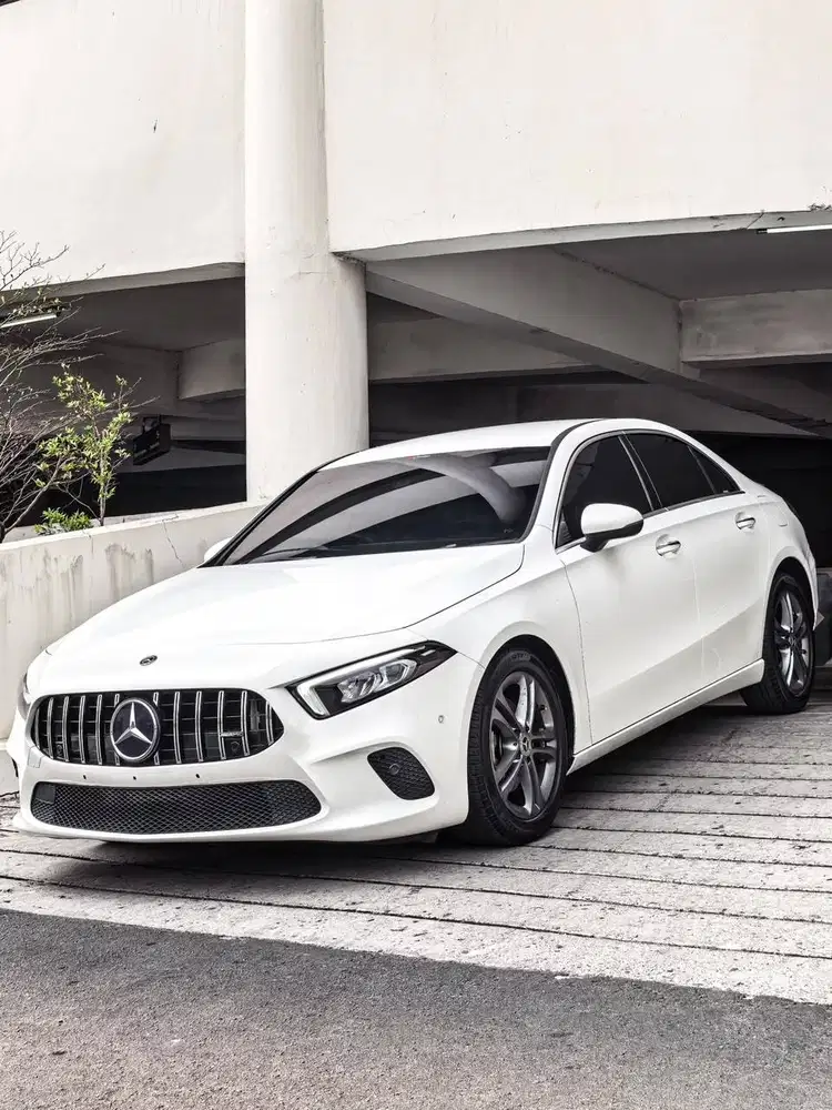Mercedes Benz A200 Sedan 2022