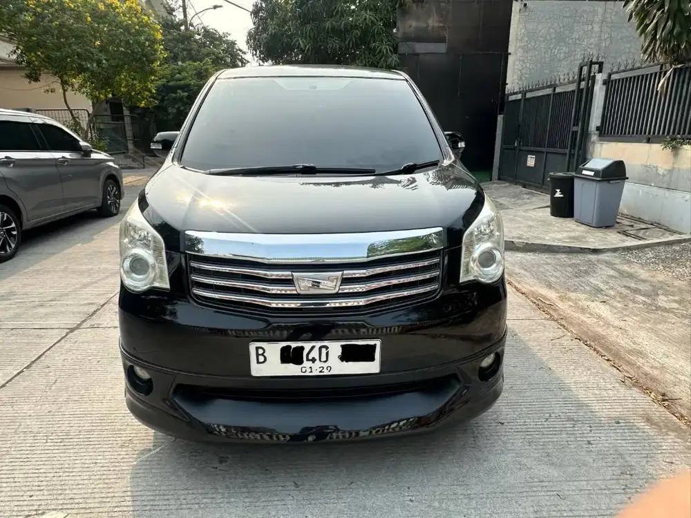 TOYOTA NAV1 A/T TYPE V 2013 MULUS SIAP PAKAI