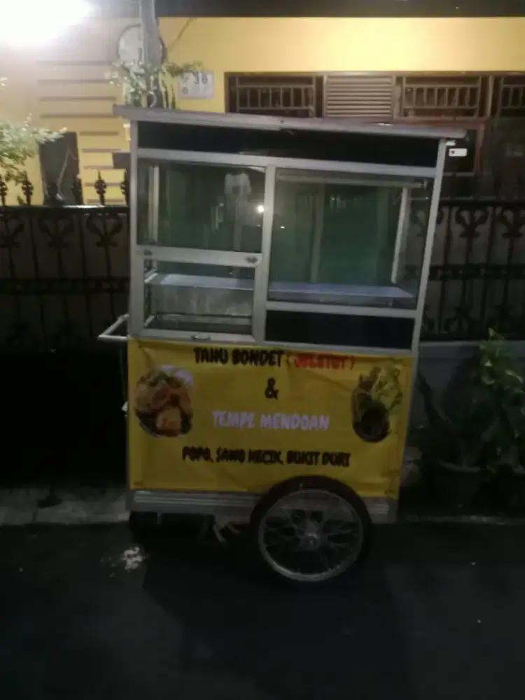 Gerobak gorengan