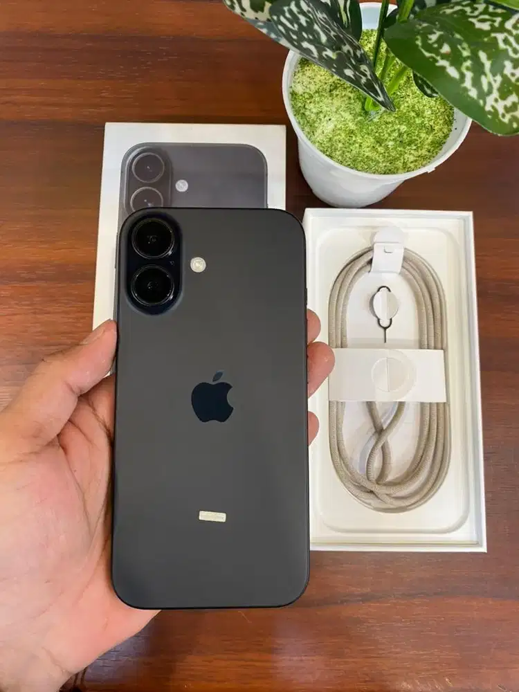 iPhone 16 128GB Black iBox