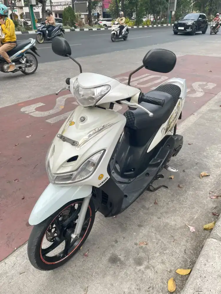 Yamaha mio putih surat lengkap hidup