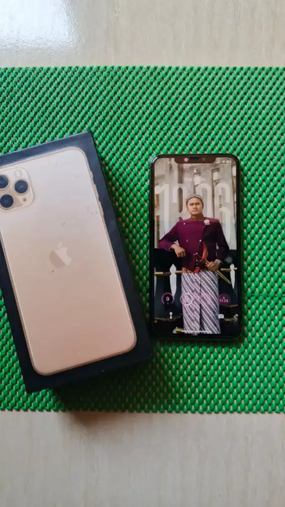 Iphone 11 Promax 256gb Gold