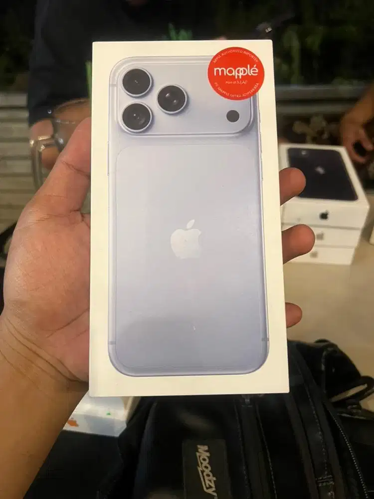 Iphone 18 Pro max 256gb Glacier