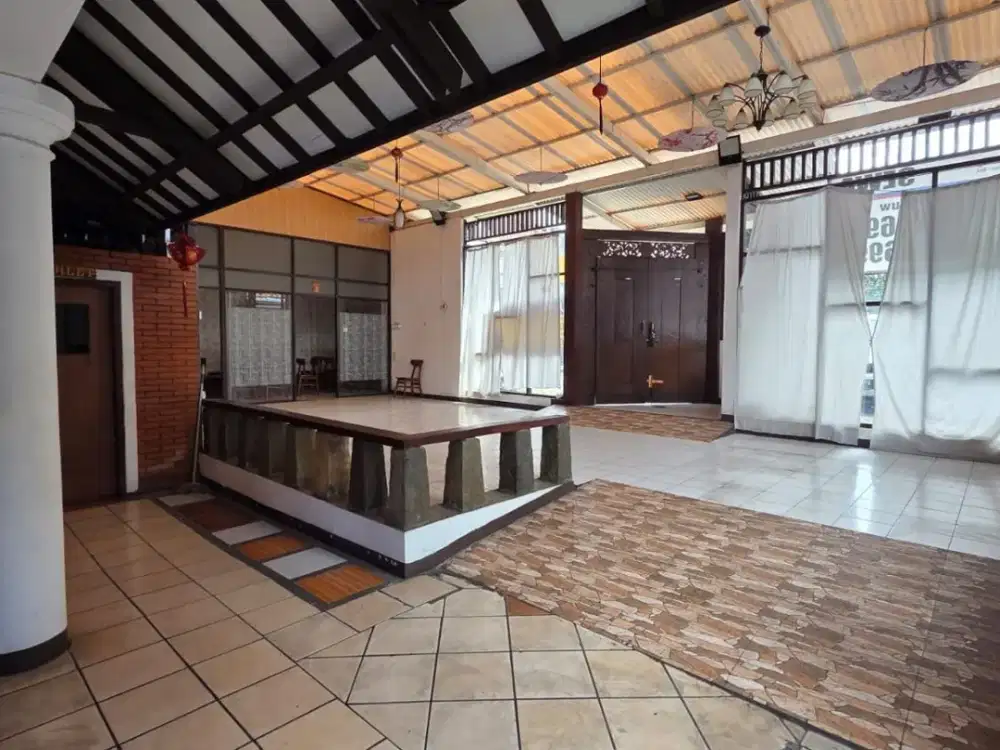 Dijual Ruang Usaha Strategis di Mainroad Setiabudi Bandung