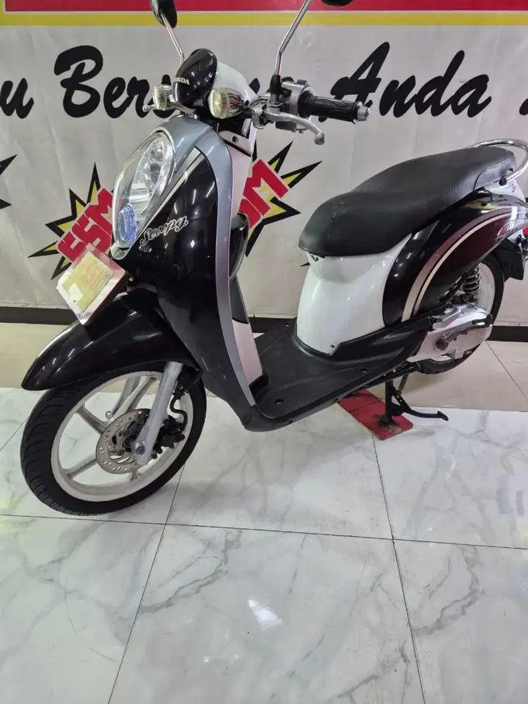 Scoopy cw karbu 2011 plat W readyy