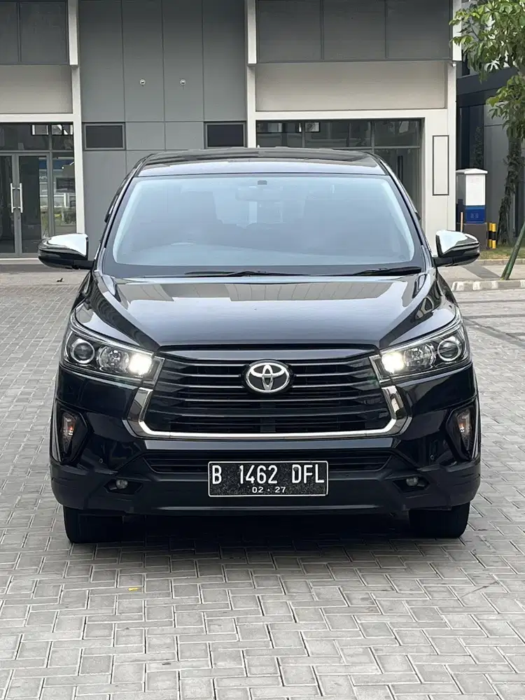 Innova Venturer Diesel 2.4 2022