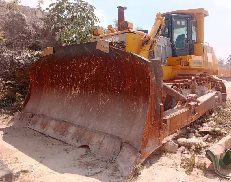Dijual Bulldozer Komatsu D375A-5 Tahun 2008
