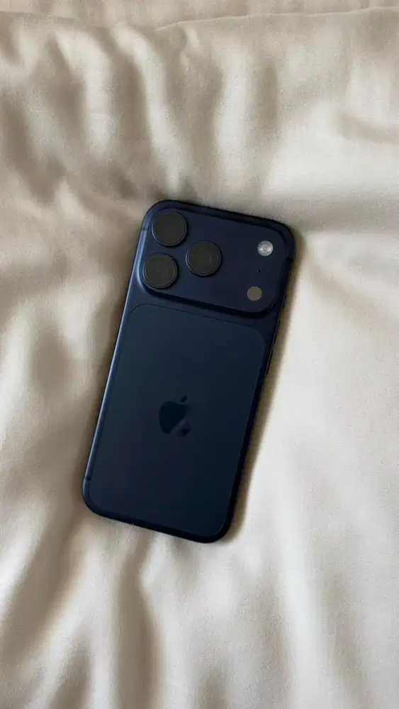 iPhone 17 Pro 512 GB (Deep Blue)