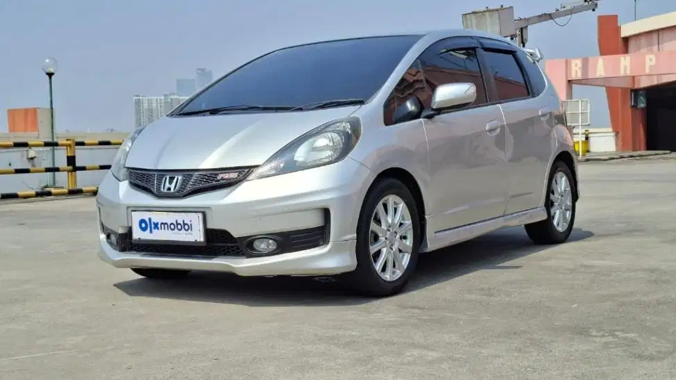 Pajak Panjang - Honda Jazz 1.5 RS Bensin-AT 2014