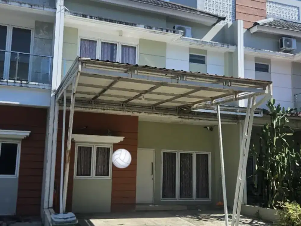 Dijual Rumah 2 Lantai di Royal Spring