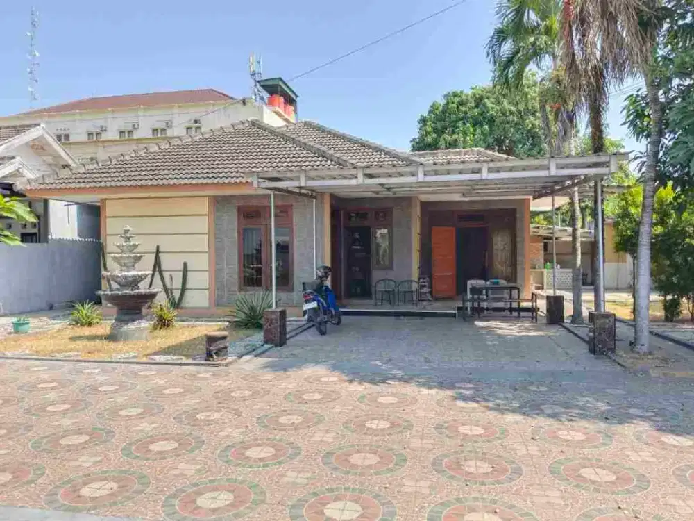 Rumah Cangakan 500Mt, 3Kt, 3Km, jl Dr Moewardi, jl Lawu, Masjid Madaniyah, Karang anyar
