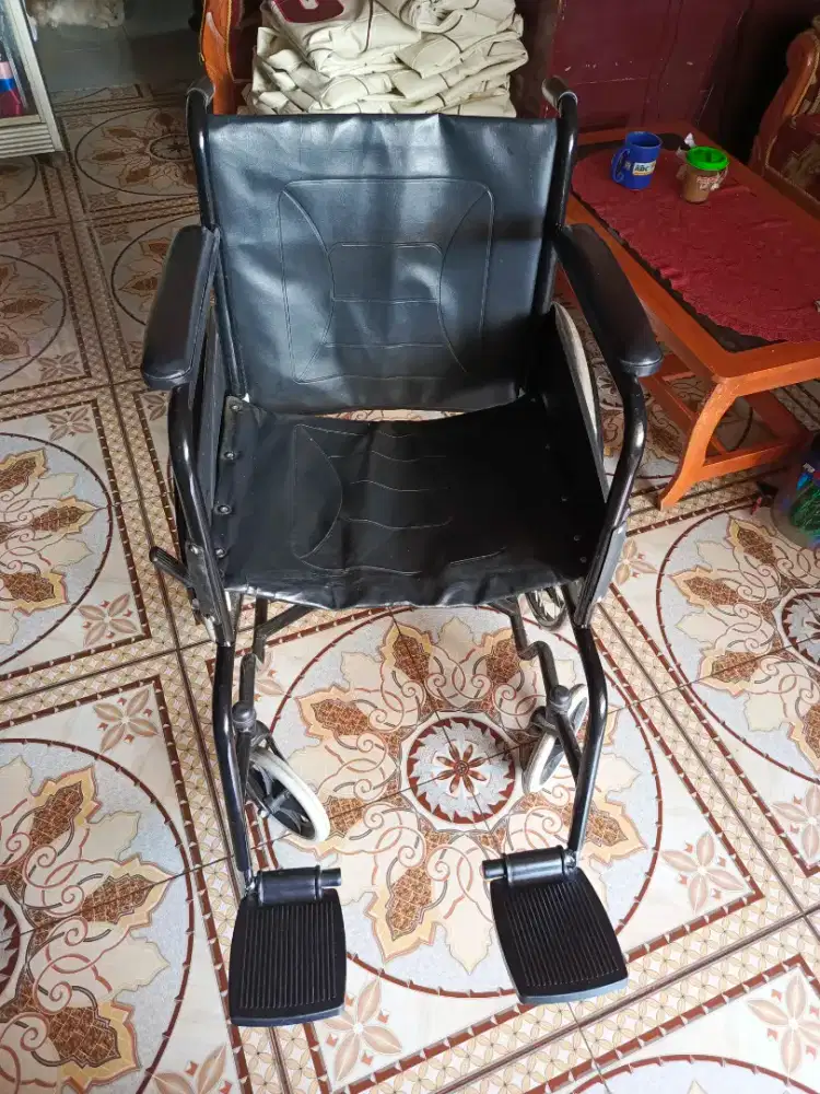 Kursi Roda Onemed