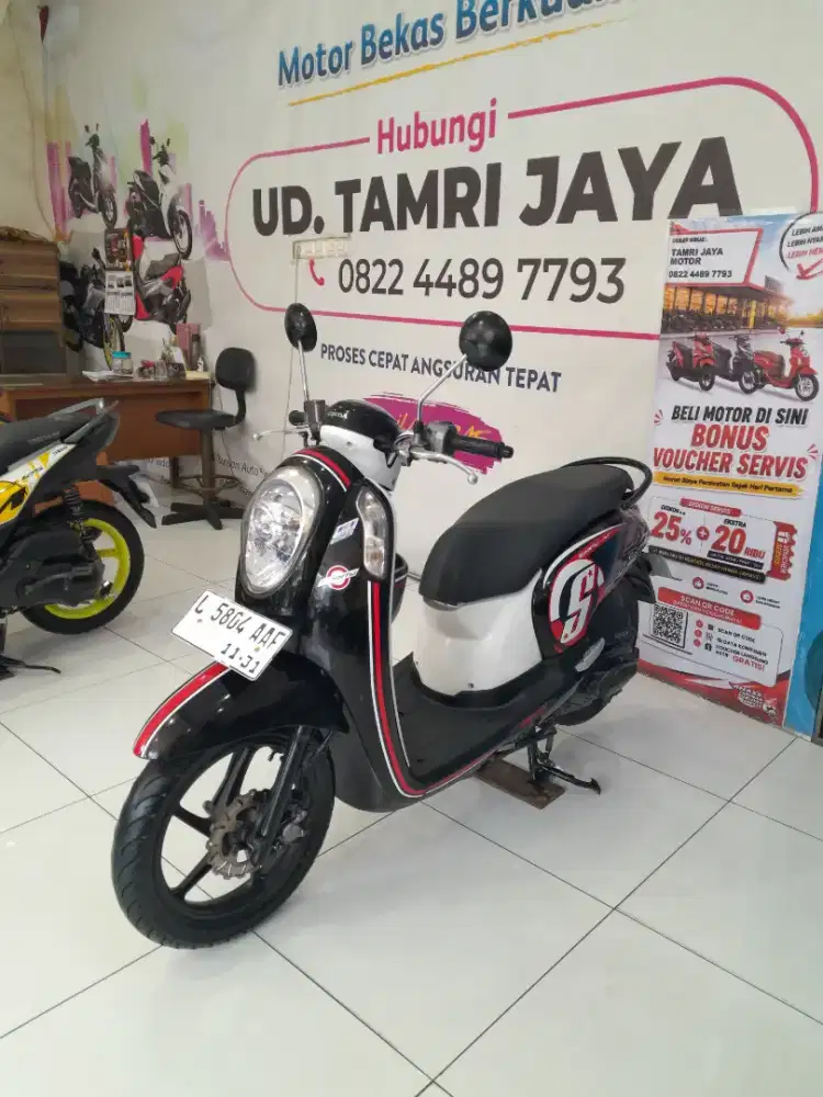 HONDA SCOOPY ESP 2016 PLAT GRES