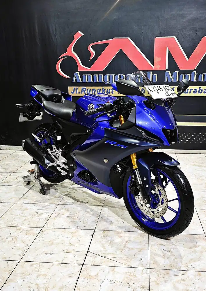 Yamaha R15 V4 racing blue mewah th 2024. Anugerah motor rungkut tengah