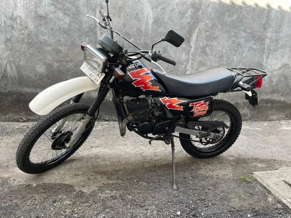 Suzuki ts 2002 orisinil