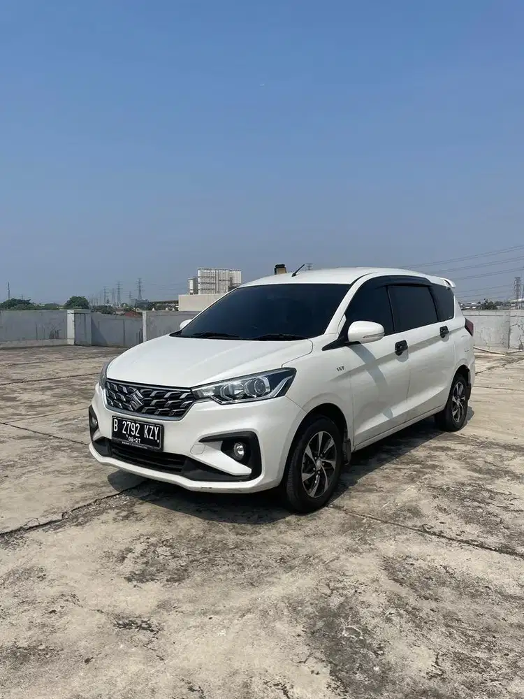 (Cash) Ertiga GX Hybrid 2022 AT