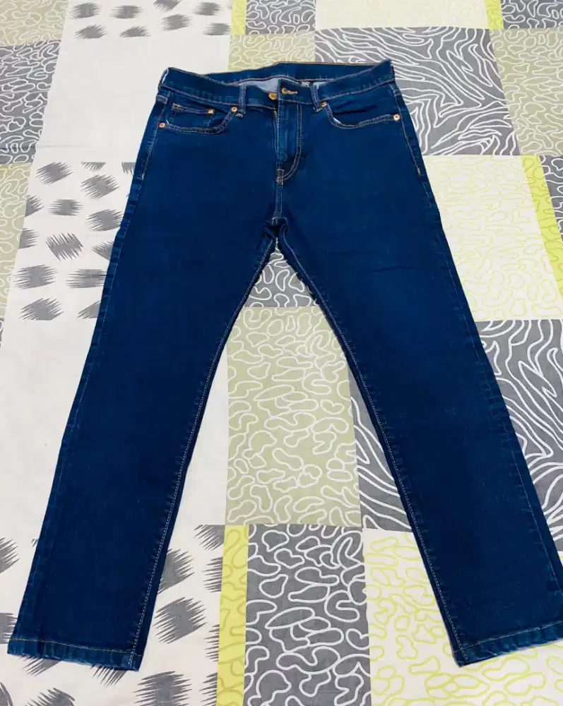 Celana denim panjang Slimfit