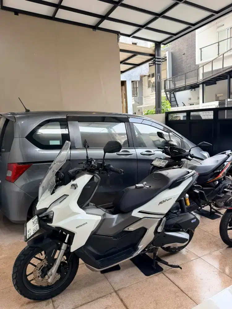 Honda ADV 160 2025 kilometer 3000