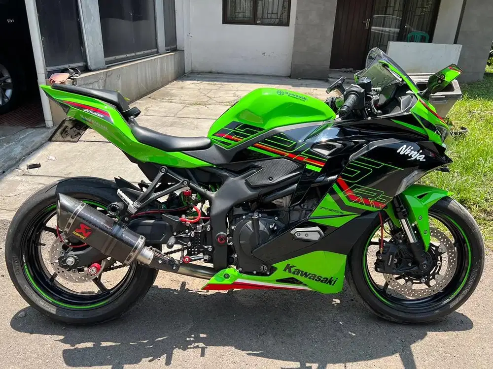 Jual Ninja ZX25RR low KM